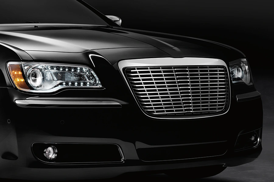 ଅଟୋମୋବାଇଲ୍ ଗ୍ରୀଲ୍: ଯେଉଁଠାରେ ଡିଜାଇନ୍ ପରିଚୟ ଇଞ୍ଜିନିୟରିଂ ସଠିକତା ସହିତ ସାକ୍ଷାତ କରେ |